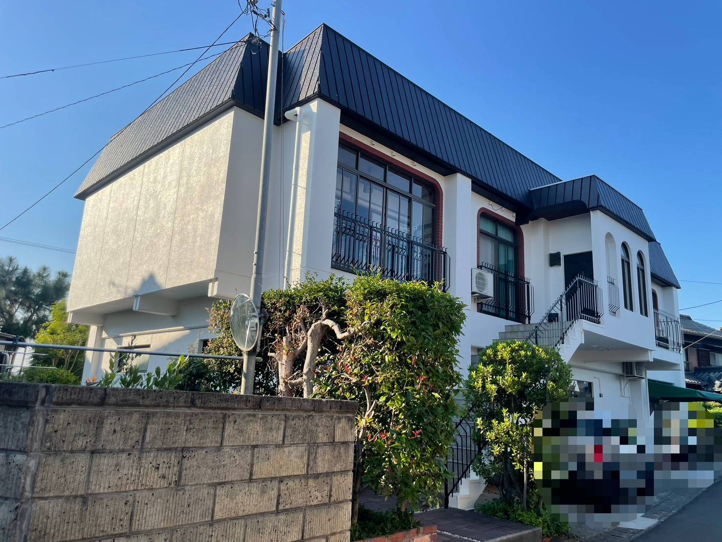 丸亀市中津町　外壁塗装　シート防水トップコート